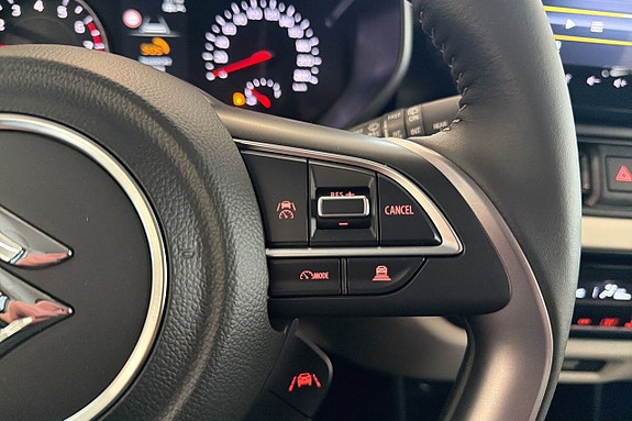 Suzuki Swift 17 of 18