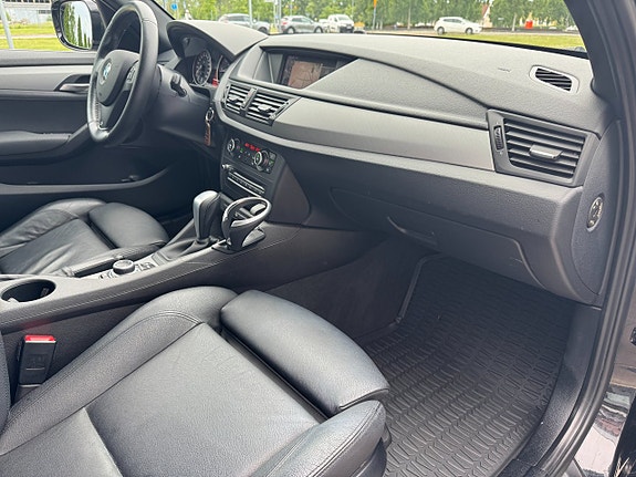 BMW X1 15 of 18