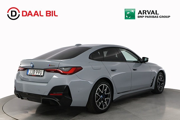 BMW i4 7 of 30