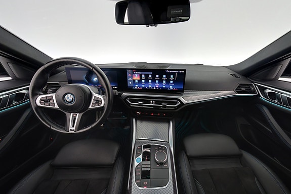 BMW i4 14 of 30