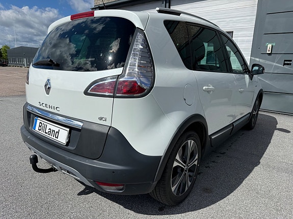 Renault Scenic XMod 6 of 11
