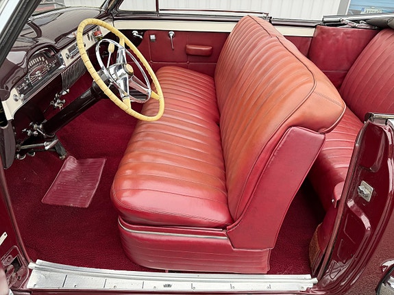 Cadillac Series 62 9 of 14