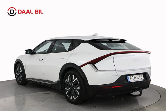 Kia EV6 8 of 23
