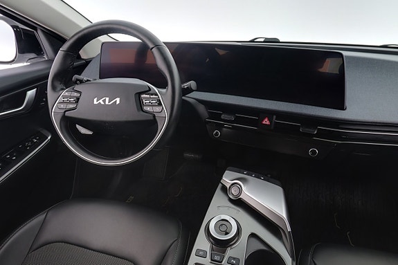 Kia EV6 14 of 23