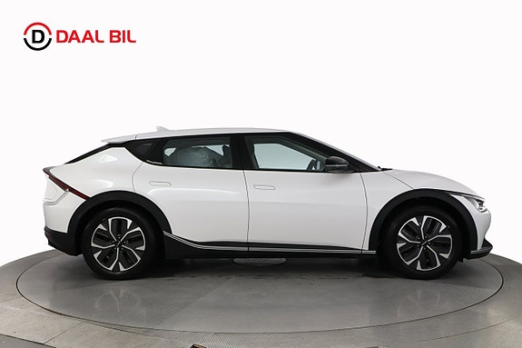 Kia EV6 5 of 23