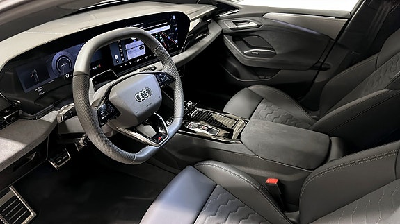 Audi A6 7 of 15