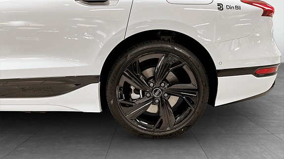 Audi A6 6 of 15