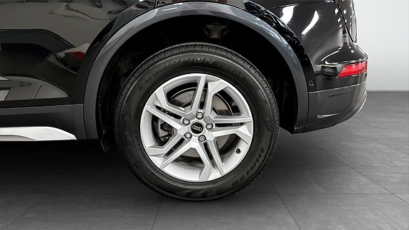 Audi Q5 6 of 18