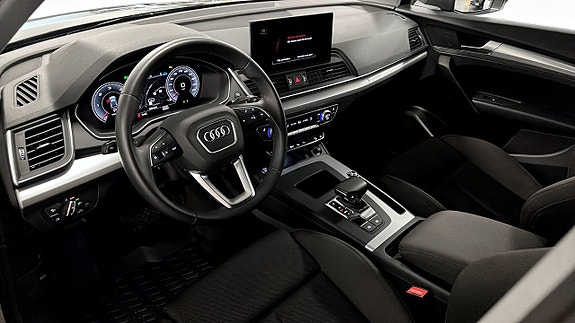 Audi Q5 7 of 18