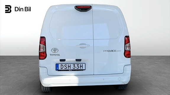 Toyota Proace City 5 of 5