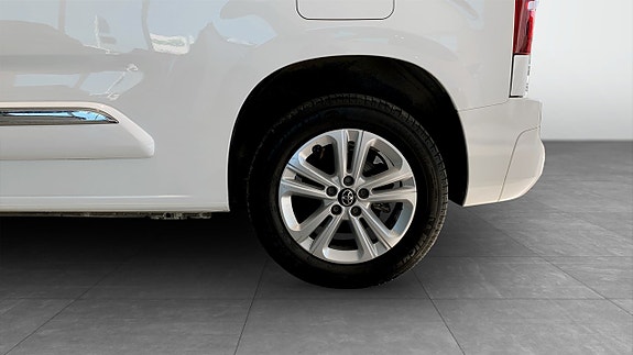 Toyota Proace City 6 of 13