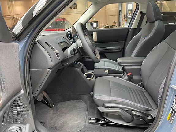 MINI Countryman SE 6 of 15