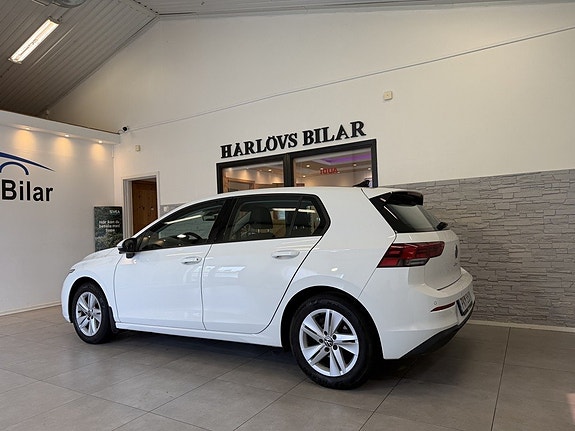 Volkswagen Golf VIII 5 of 19