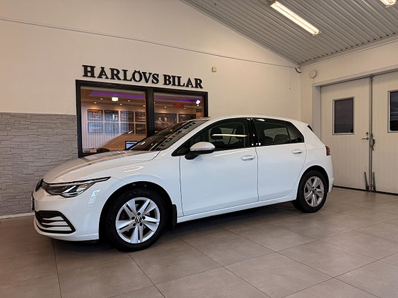 Volkswagen Golf VIII 3 of 19
