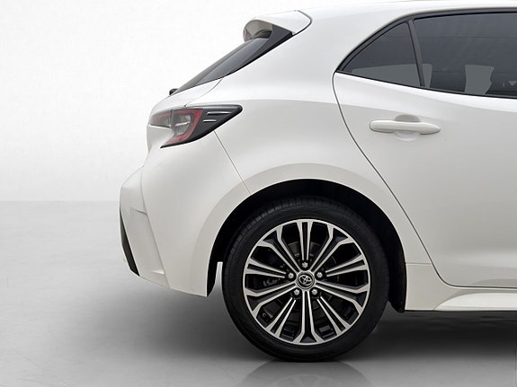 Toyota Corolla 27 of 28