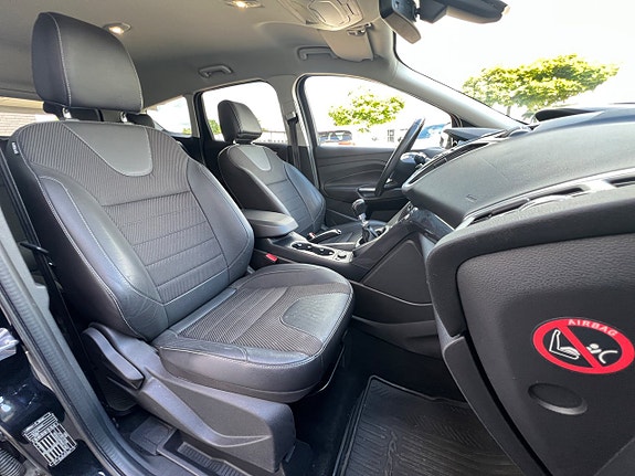 Ford Kuga 15 of 27