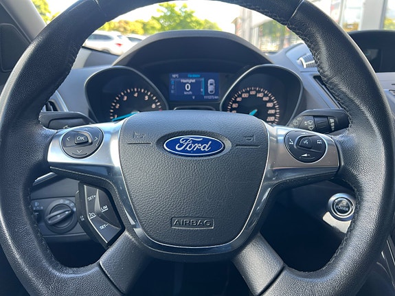 Ford Kuga 19 of 27