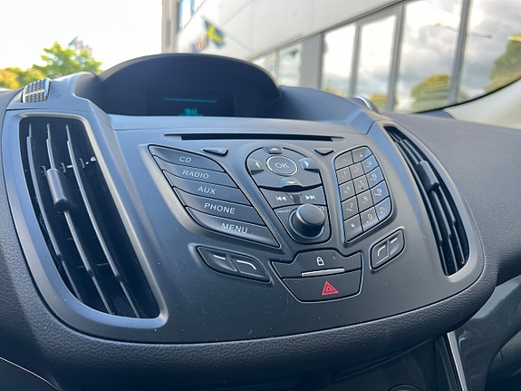 Ford Kuga 21 of 27