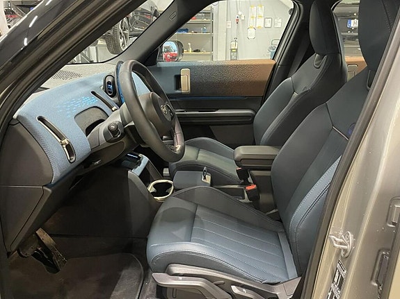 MINI Countryman SE 6 of 15