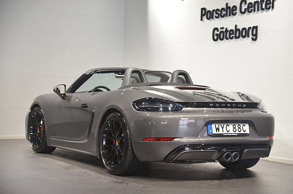 Porsche 718 Boxster GTS 6 of 18