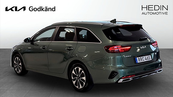Kia Ceed 3 of 12