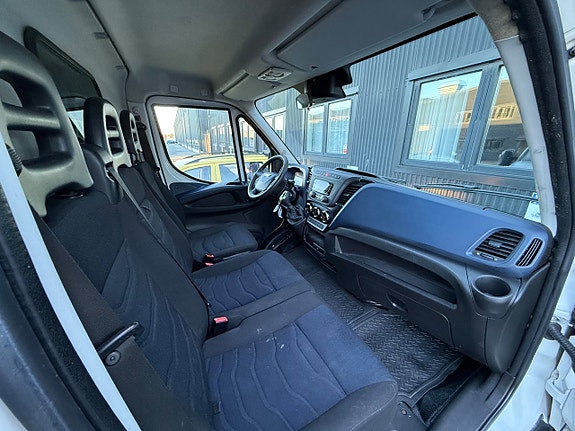 Iveco Daily 14 of 17