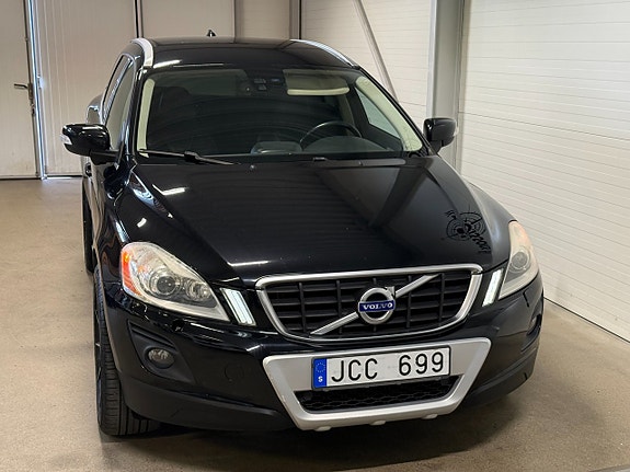 Volvo XC60 11 of 18