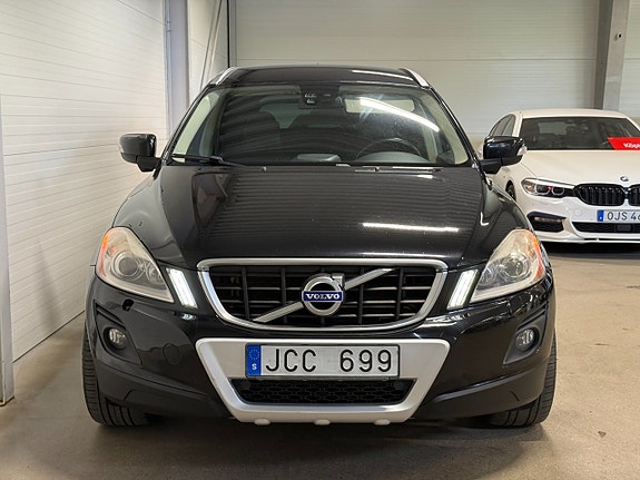 Volvo XC60 12 of 18