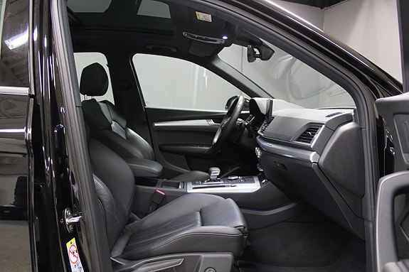 Audi Q5 10 of 13