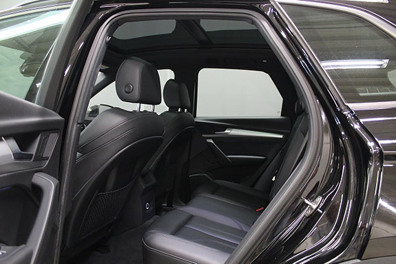 Audi Q5 9 of 13