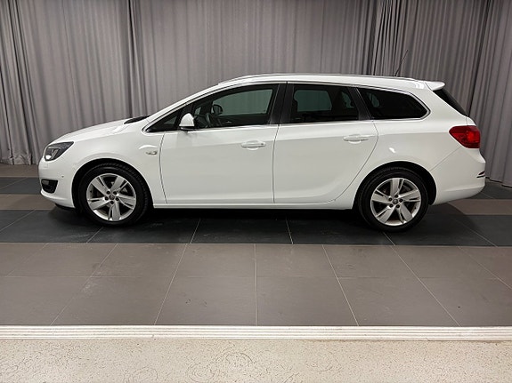 Opel Astra 2 of 5