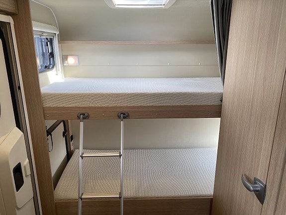 Capron SUNLIGHT A 72 *Alkov *Solcell *AC-bodel 12 of 26