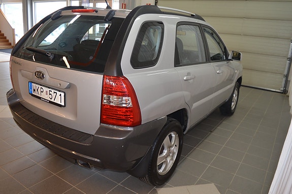 Kia Sportage 3 of 5