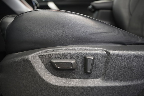 Mitsubishi Eclipse Cross 12 of 26