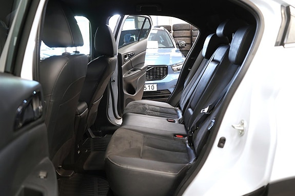 Mitsubishi Eclipse Cross 11 of 26