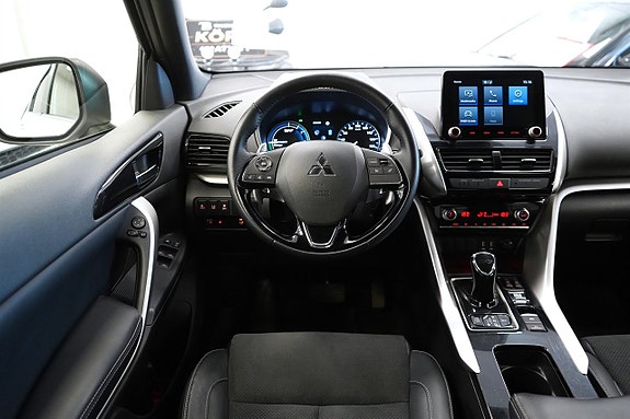 Mitsubishi Eclipse Cross 16 of 26