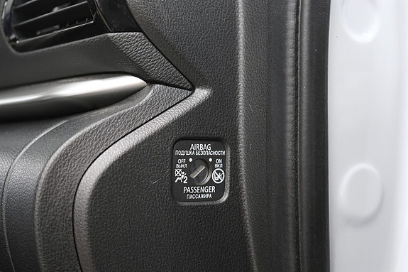 Mitsubishi Eclipse Cross 23 of 26