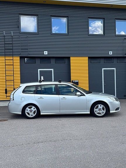 Saab 9-3 3 of 5