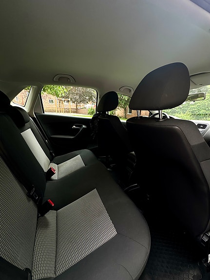 Volkswagen Polo 3 of 5