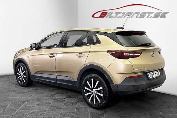 Opel Grandland X 3 of 5