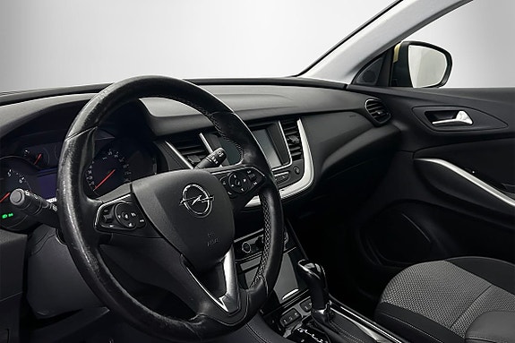 Opel Grandland X 4 of 5
