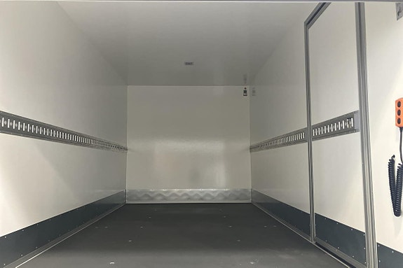 Mercedes-Benz eSprinter 312 10 of 18