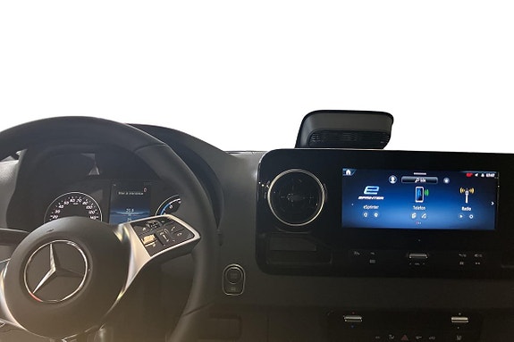 Mercedes-Benz eSprinter 312 16 of 18