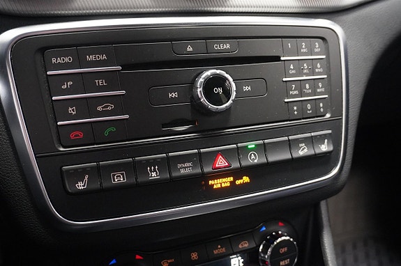 Mercedes-Benz GLA200 d 10 of 14
