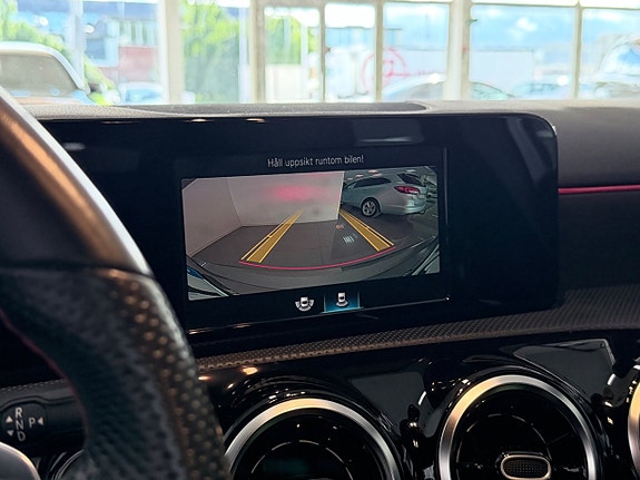 Mercedes-Benz A180 15 of 16