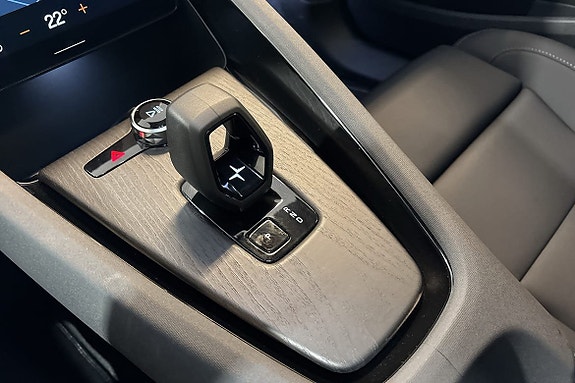 Polestar 2 23 of 30