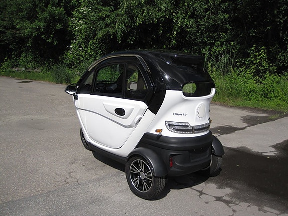 Skand elmoped 3.3 2 of 5