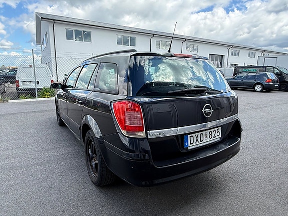 Opel Astra 3 of 3