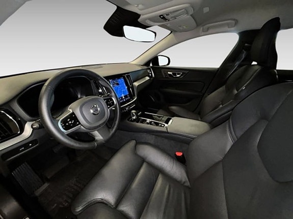 Volvo V60 10 of 18