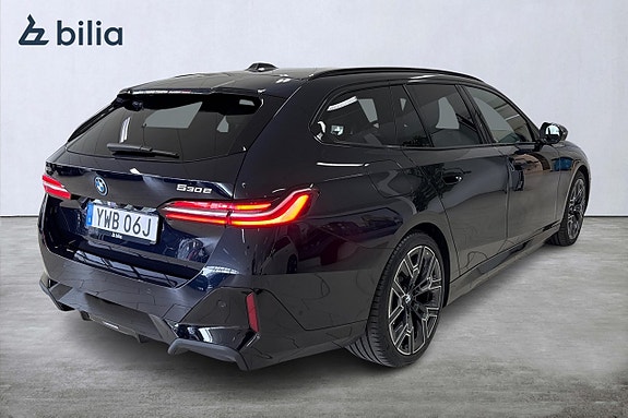 BMW 530e 17 of 19